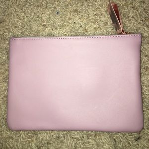 MAKEUP BAG